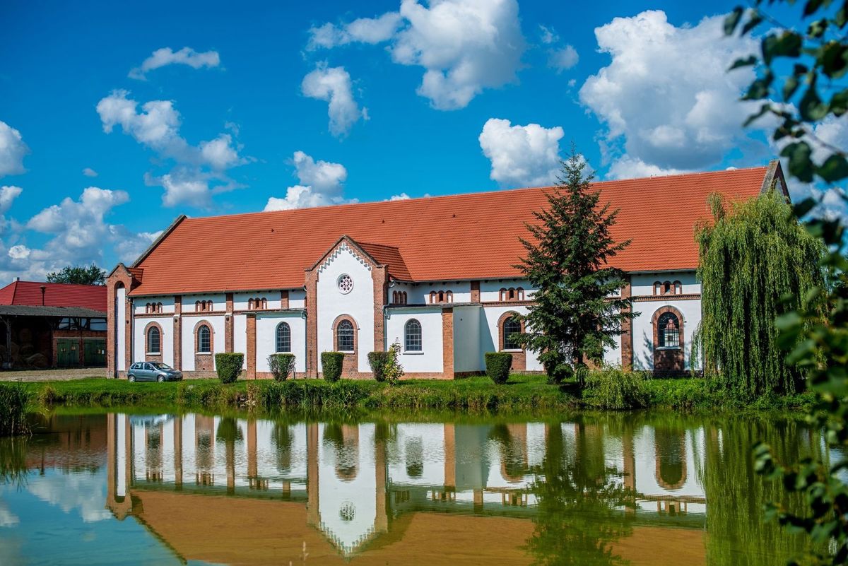 dom bankietowy, oświetlenie